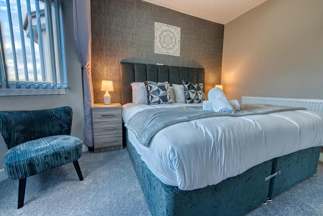 Stylish House - B'Ham Airport And Nec, Jlr Solihull, Business & Leisure Stays - Aspen House Chambre photo