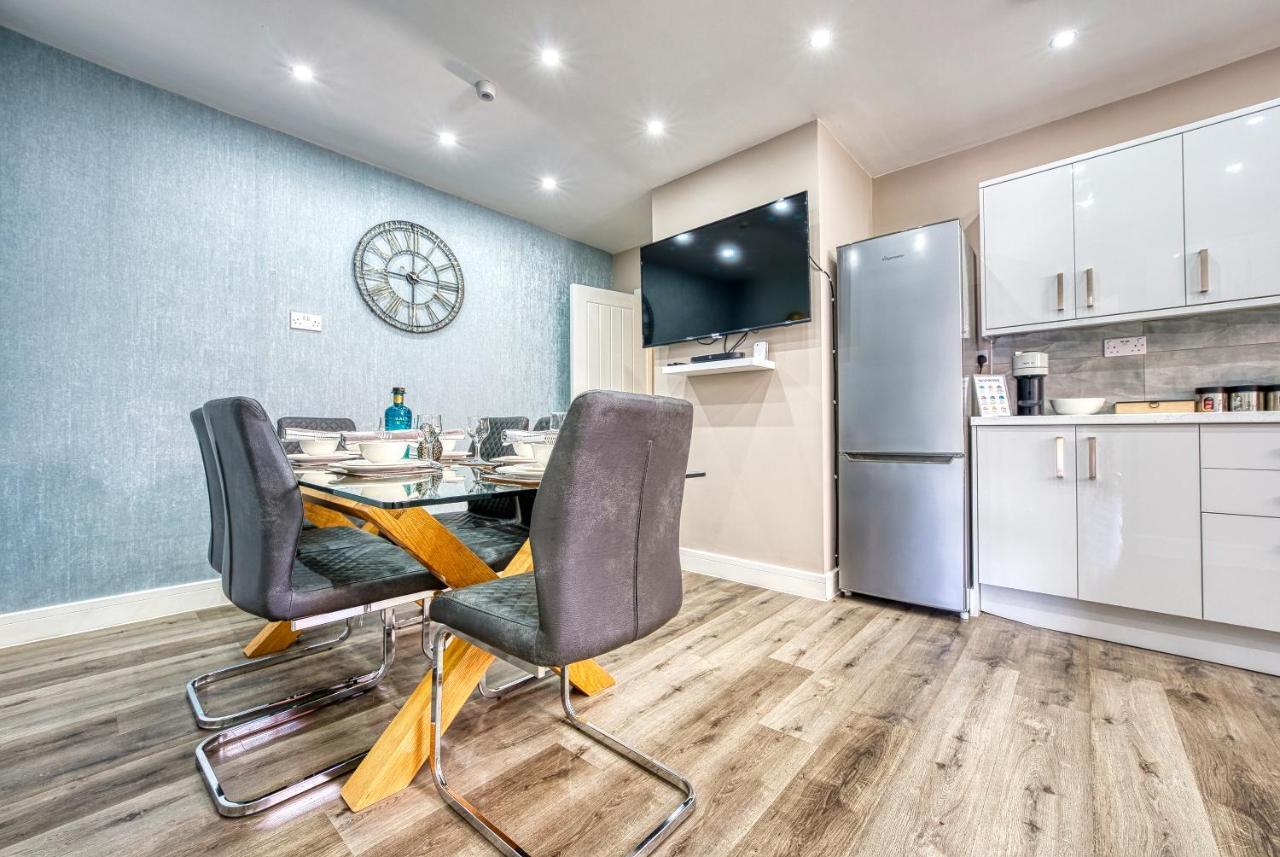 Stylish House - B'Ham Airport And Nec, Jlr Solihull, Business & Leisure Stays - Aspen House Extérieur photo